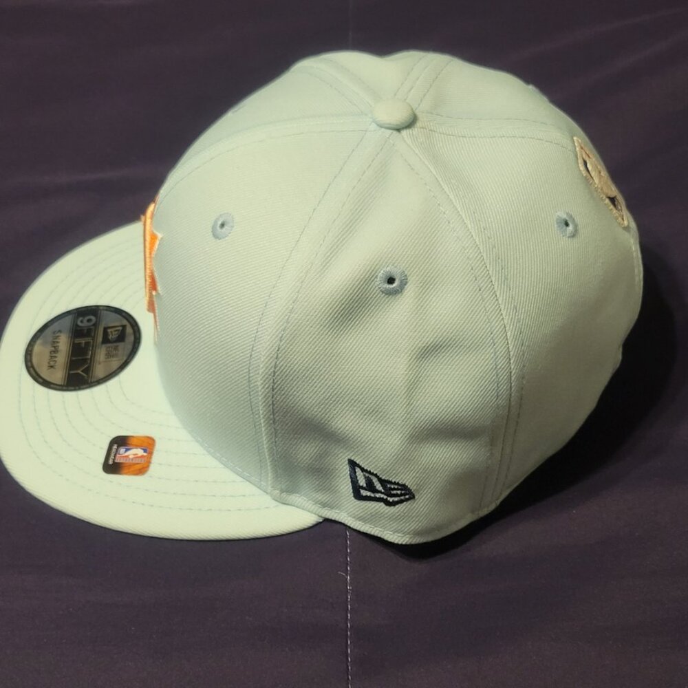 NEW ERA SAN ANTONIO SPURS 2024 CITY EDITION SNAPBACK - Picture 2 of 7